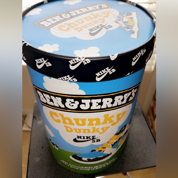 Ben&Jerry SB Dunks - Picture 2 of 7